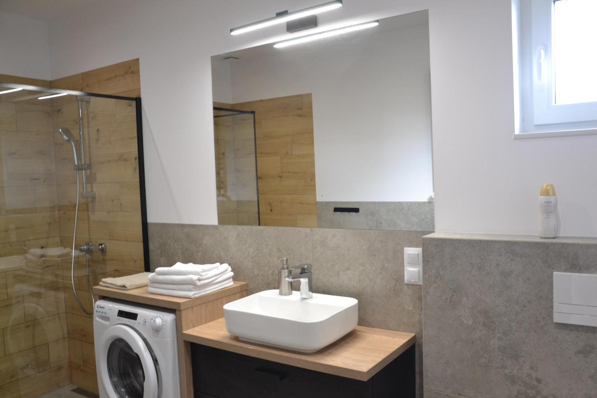 Apartamenty Na Ceglanej Oświecim Exterior foto